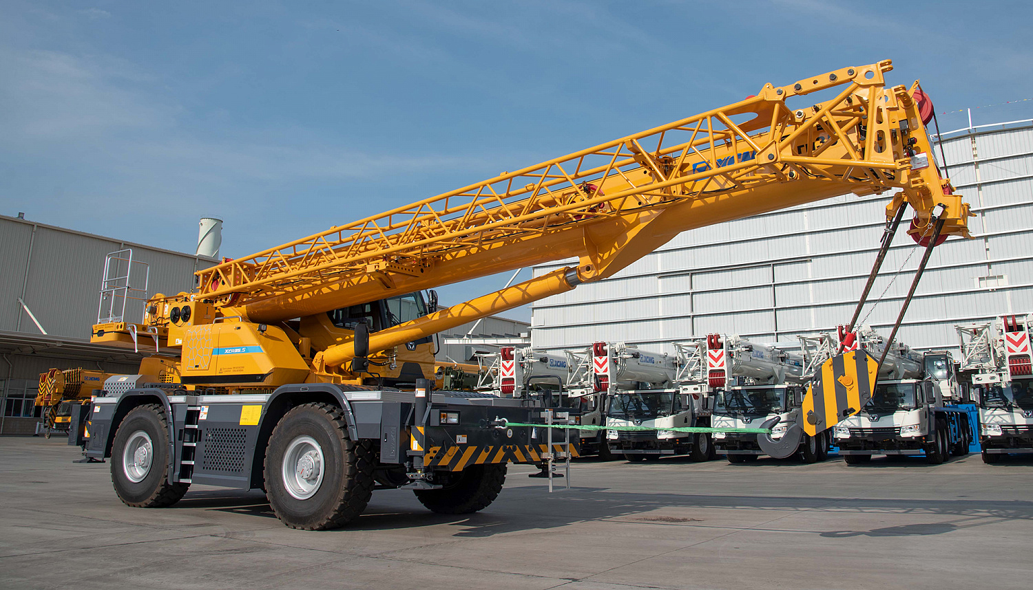 Короткобазный кран XCR35_S