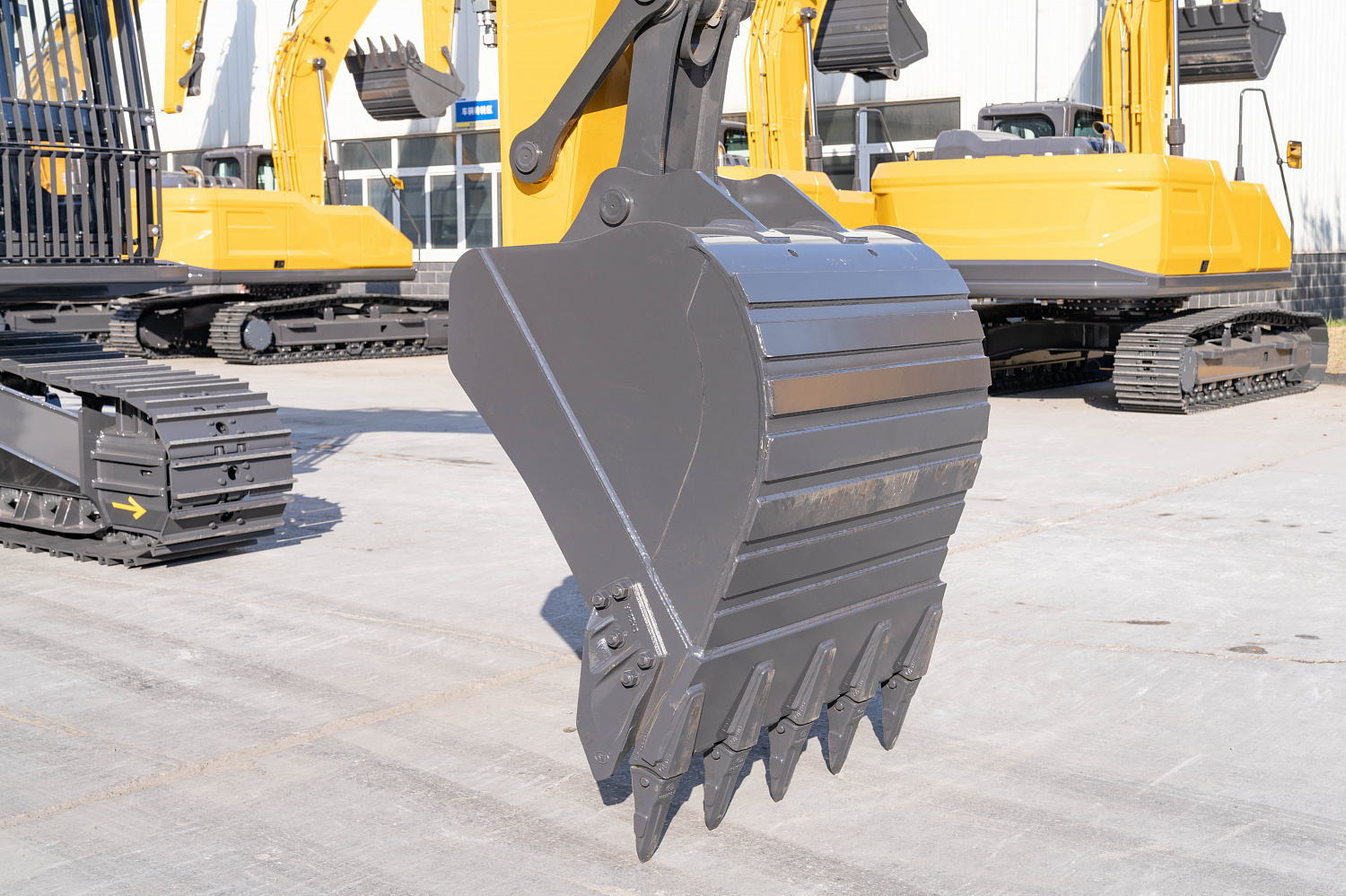 Гусеничный харвестер XCMG XE245F